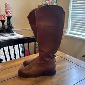 Leather riding boots